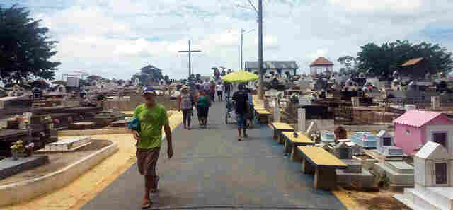 Familiares antecipam visitas a cemitérios de Porto Velho