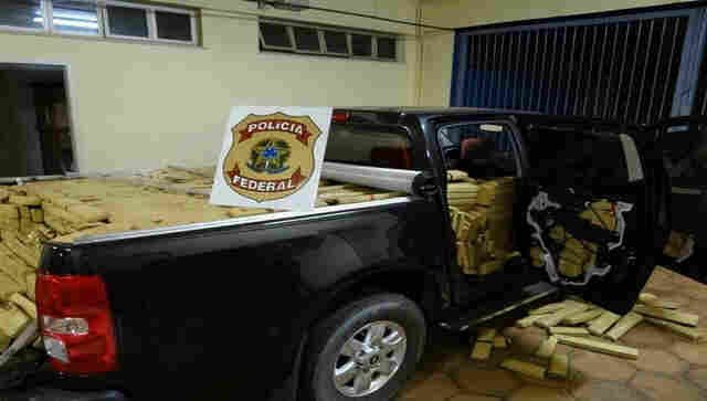 PF deflagra operação binacional para desmantelar quadrilha de tráfico de drogas