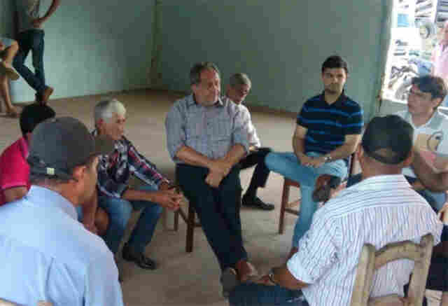 Luiz Cláudio se reúne com lideranças em Tarilândia