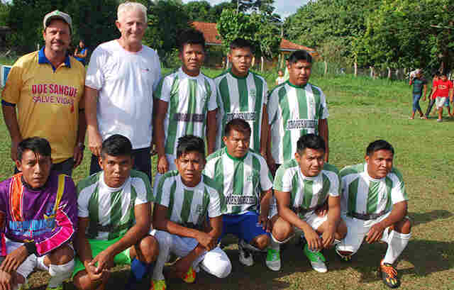 Airton Gurgacz prestigia 1º Torneio de Futebol 7 em Nova Colina