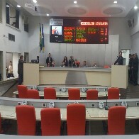 Assembleia cancela sessão e projetos sobre PCCS ficam para a próxima semana