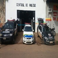 Casal é preso em banco ao tentar sacar R$ 1,7 mil com documentos falsos