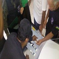 Mães são detidas tentando levar celulares para presos em Casa de Detenção