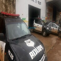 Dupla é presa após furtar comércio na Zona Leste da capital