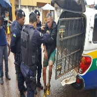 Homicida foragido da Justiça é preso após cair de moto durante perseguição policial da Zona Sul