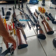 Ladrões de gado fortemente armados trocam tiros com a PM e dois são mortos