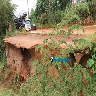 Defesa Civil isola parte da Estrada do Belmont por risco de novos desabamentos