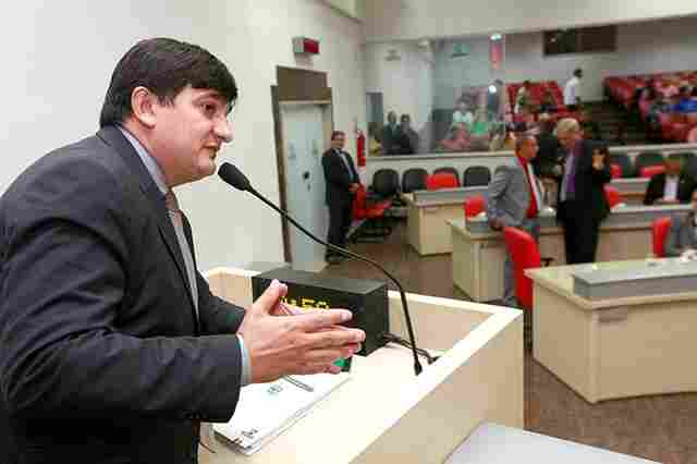 Cleiton Roque quer academias para formar policiais e lamenta morte de Chico Pernambuco