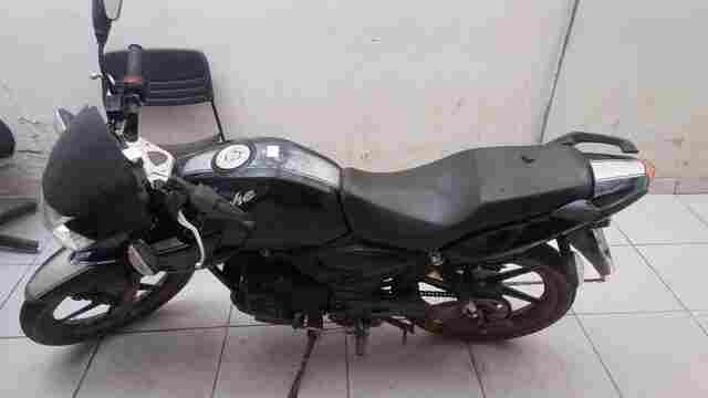 Apenado monitorado por tornozeleira é flagrado com moto furtada na Zona Leste