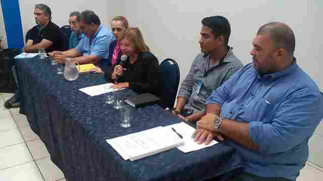 Fecomércio alerta sobre o fim do prazo para desobstrução das calçadas dos centros comerciais