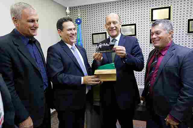 Maurão de Carvalho mostra potencialidades de Rondônia ao cônsul da Itália