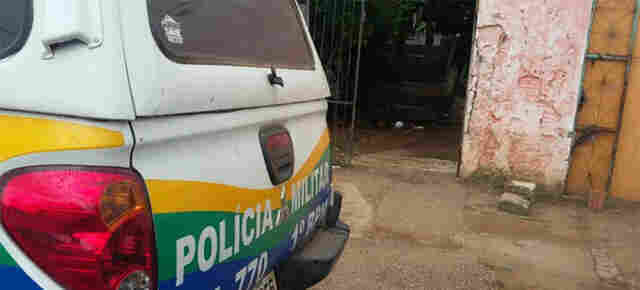 Transtornado, homem invade suposta boca de fumo em Porto Velho e morre