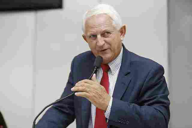 Airton pede recuperação de rodovia entre Alta Floresta e Santa Luzia