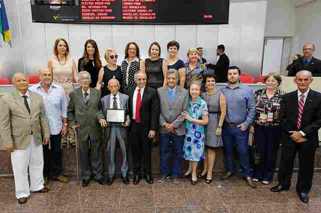 Jornal Alto Madeira recebe homenagens na Assembleia Legislativa pelos 100 anos