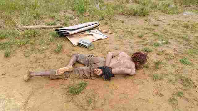 Homem é detido e linchado por populares quando furtava peças de ônibus