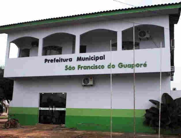 Prefeitura de São Francisco abre concurso com 88 vagas e salários de até R$ 2.940