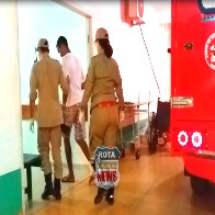 Jovem reage a assalto e é esfaqueado