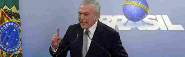 Temer ignora crise e diz que não vai renunciar