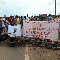 BR-364 é bloqueada por manifestantes em Jacy-Paraná