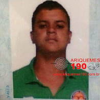 Jovem morto com um tiro no tórax é identificado pela família