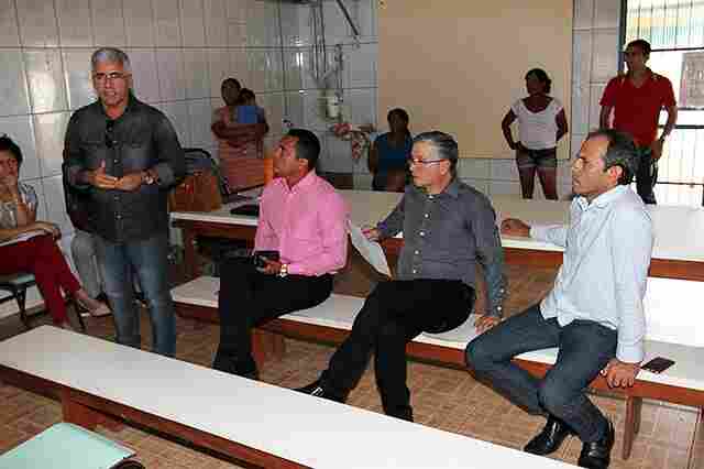 Reunião com liderança define ações da Prefeitura para a comunidade