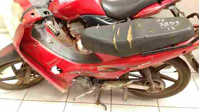 Homem quebra fechadura de estabelecimento comercial para furtar e é detido por vigilantes