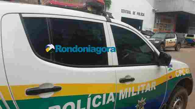 Dupla é detida com moto roubada e diz que empresa de vigilância cedeu para trabalho
