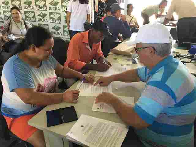 Incra beneficia agricultoras de assentamentos com crédito para a produção
