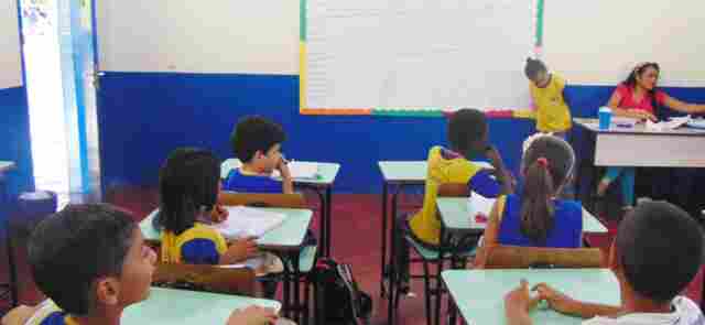 Mais de 5.700 estudantes de Porto Velho fazem provas para avaliar conhecimento
