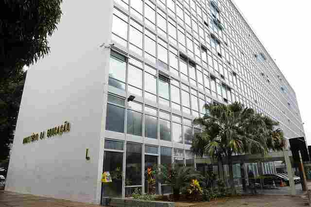 MEC suspende atividades de faculdade que atua em Rondônia