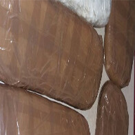 Adolescente é detida no aeroporto com 10 quilos de cocaína enrolados na perna