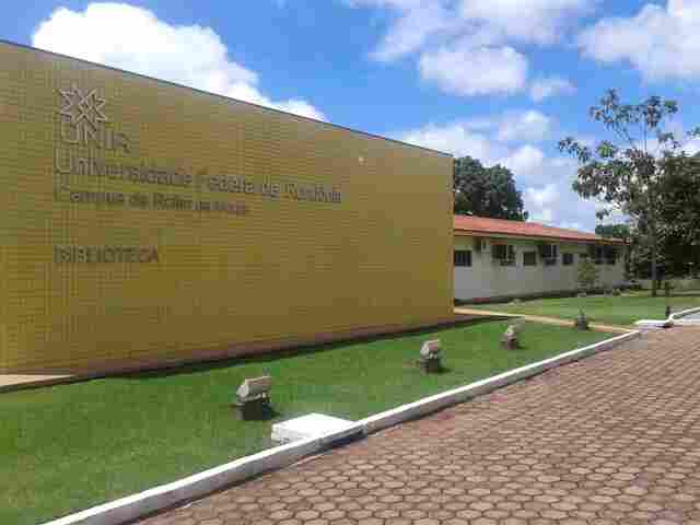 Unir divulga edital de seleção para professor substituto com salário de até R$ 5.426,30