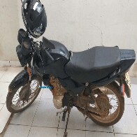 Vítima reconhece motocicleta roubada e jovem é preso por receptação