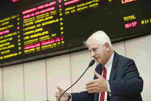 Deputado Airton Gurgacz destaca esportes e eventos que promovem desenvolvimento do Estado