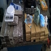 Preso monitorado por tornozeleira eletrônica é preso com quase 30 quilos de maconha
