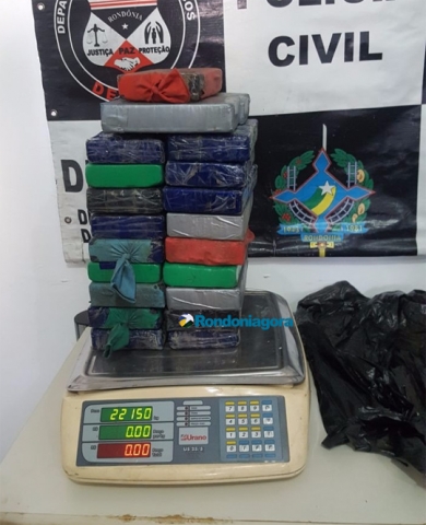 Denarc apreende mais de 20 quilos de cocaína enterrada em propriedade rural na BR-319