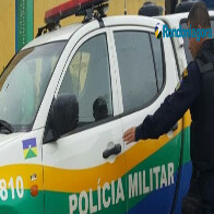 Com filho no colo, mulher recusa dar dinheiro para marido comprar droga e é agredida