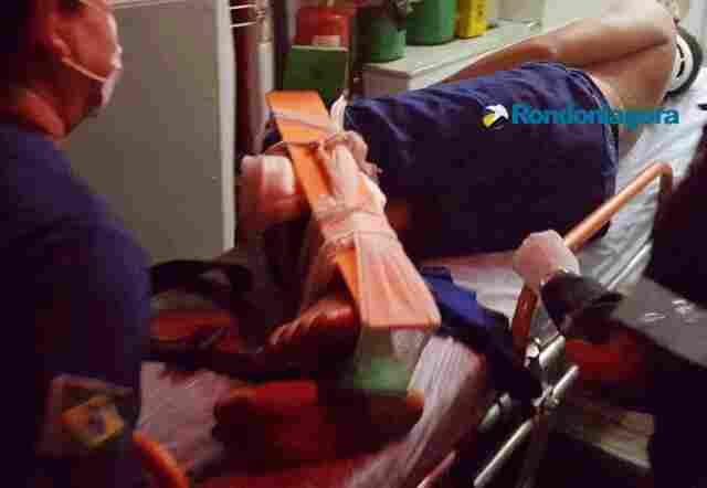 Jovem tem a perna amputada por carro de vizinho após discussão em Porto Velho