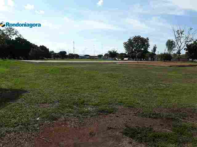Semusb conclui limpeza da Skate Park