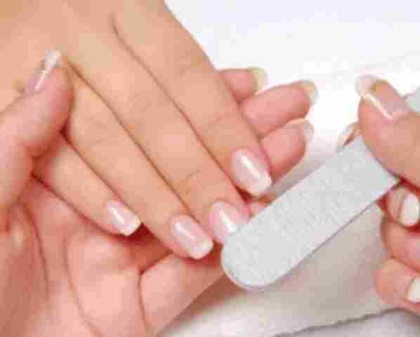 Vagas para manicure e garçom estão entre as ofertadas no  Sine de Porto Velho
