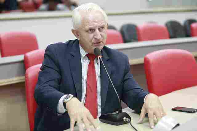 Deputado Airton Gurgacz também teve aprovado projeto contra abuso, exploração sexual e tráfico de crianças e adolescentes