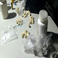 Dois são presos com arma e mais de 40 porções de droga na Zona Sul de Porto Velho