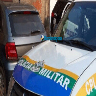 Polícia prende homem por estuprar filha de 12 anos de idade; mãe flagra violência