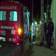 Mulher é agredida a pauladas em rua de Porto Velho