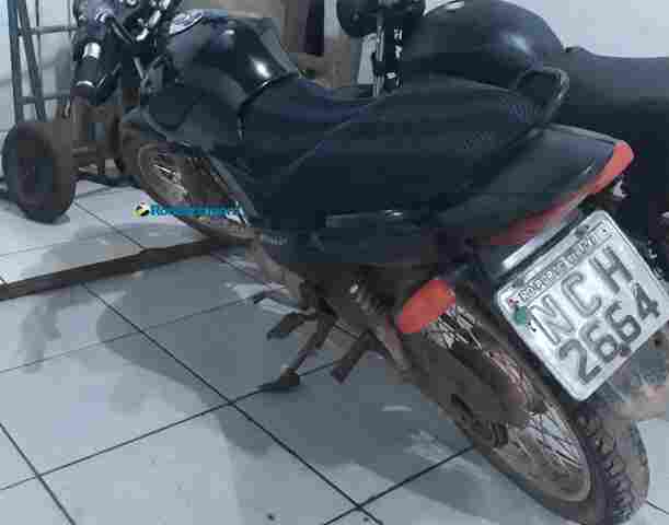 Jovem é preso com moto roubada e debocha dizendo que logo estará em liberdade