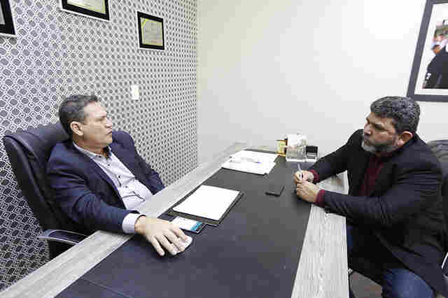 Presidente da Assembleia volta a discutir socorro aos municípios