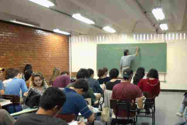 Prazo para inscrição no Fies termina hoje