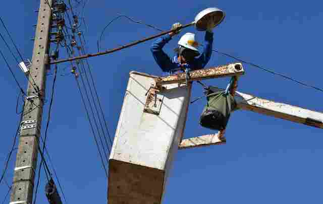 Prefeitura de Ji-Paraná adquire materiais para manutenção da iluminação pública
