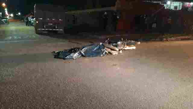 Motociclista é esmagada em acidente na Zona Leste de Porto Velho