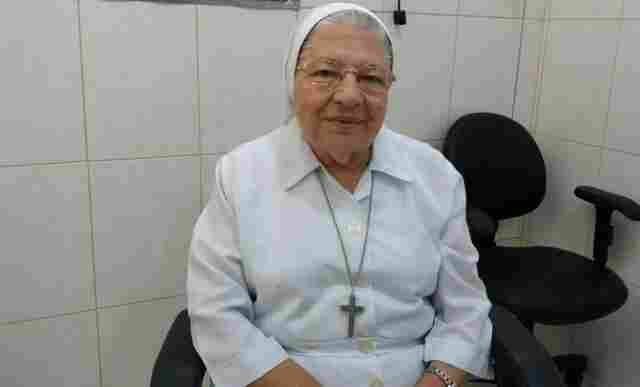 Freira fala da importância de vida religiosa, formação de mulheres e desafios de administrar rede de escolas